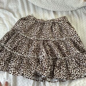 Super cute cheetah skirt size xs